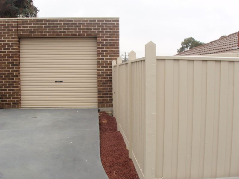 1/3 COOLIDGE COURT, Dandenong North VIC 3175