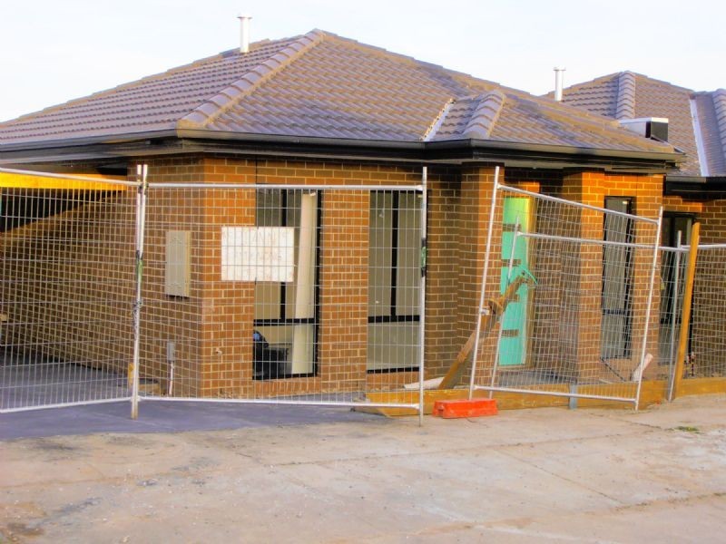 6 CARROLL AVE, Dandenong VIC 3175