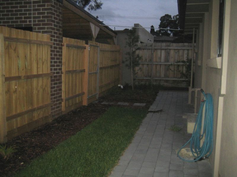 1/5 SNOWY STREET, Dandenong North VIC 3175