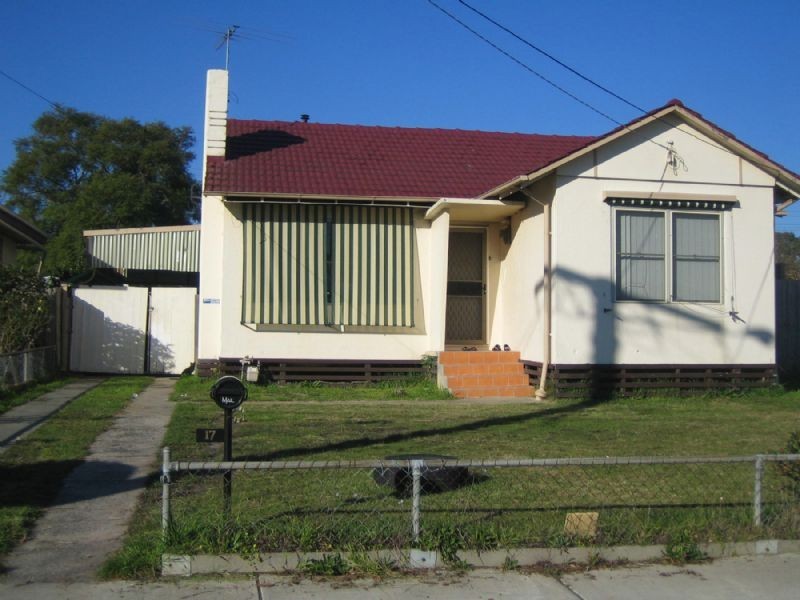 17 BottleBrush Drive, Doveton VIC 3177
