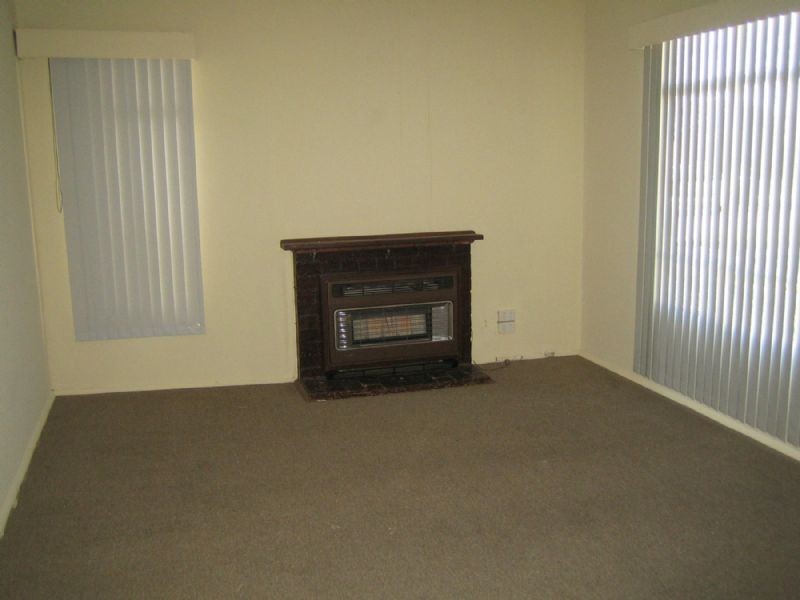 26 OLEANDER STREET, Doveton VIC 3177