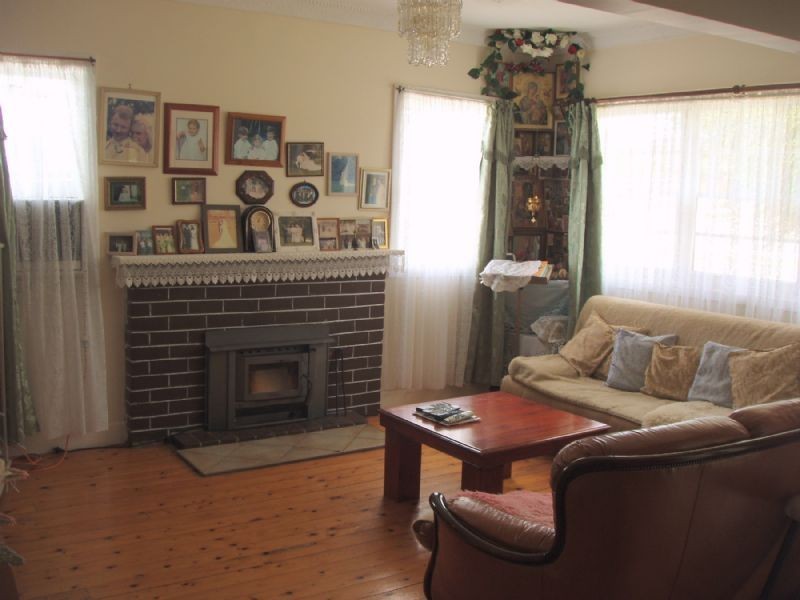 9 FREDERICK STREET, Dandenong VIC 3175