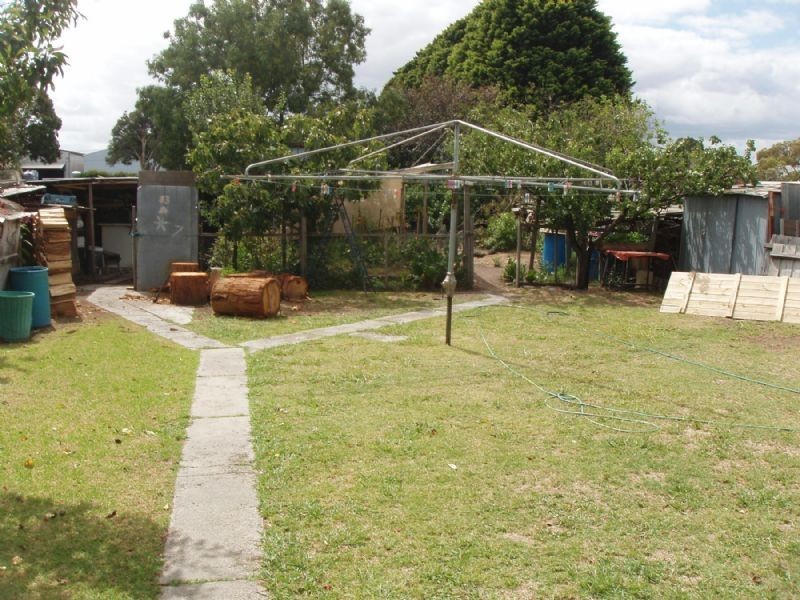 9 FREDERICK STREET, Dandenong VIC 3175