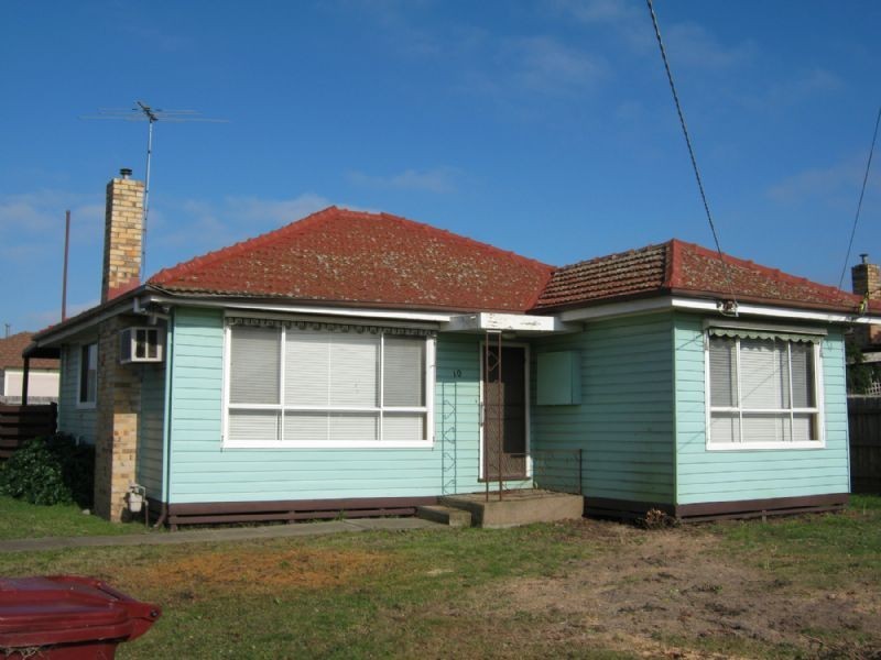 10 Charles Street, Dandenong VIC 3175