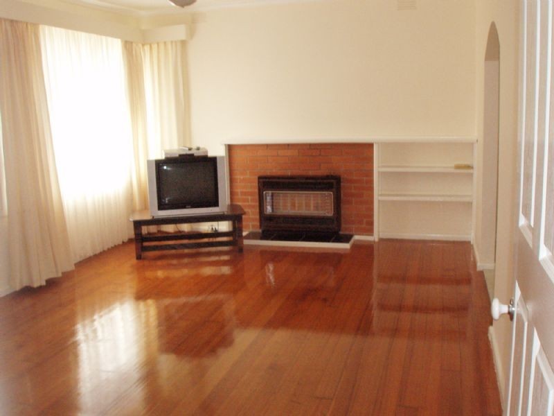 14 BARBARA AVE, Dandenong North VIC 3175