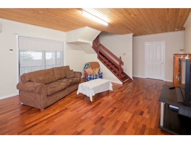 43 BETULA STREET, Doveton VIC 3177