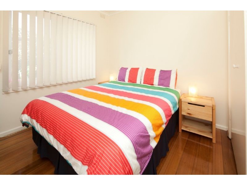 1/23 BURROWS AVE, Dandenong VIC 3175