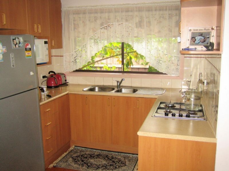 1/5 ROBERT STREET, Dandenong VIC 3175