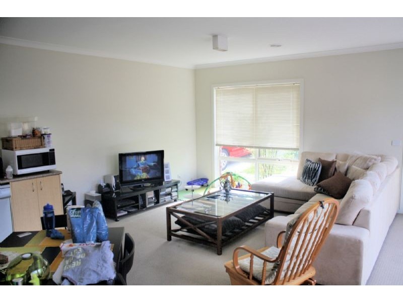 2/4 EUGENIA STREET, Doveton VIC 3177