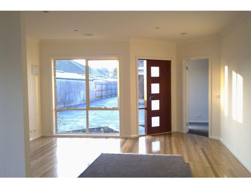 2/8 ARNOLD STREET, Noble Park VIC 3174