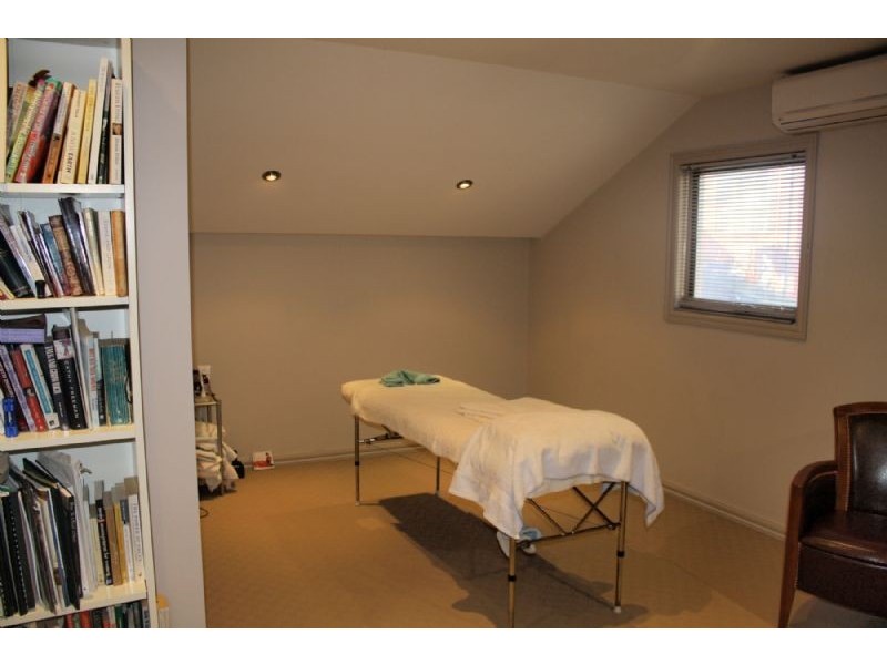 2/3 COOLIDGE COURT, Dandenong North VIC 3175