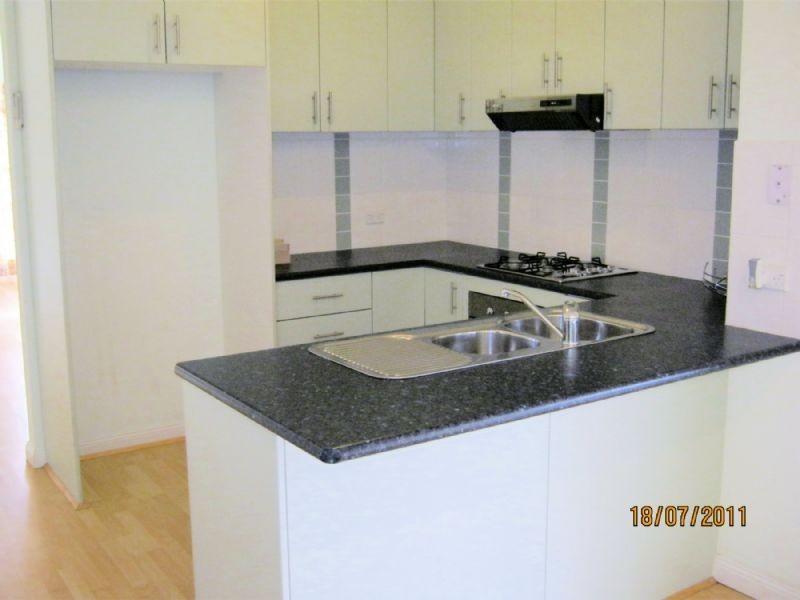 9 VAL COURT, Dandenong VIC 3175