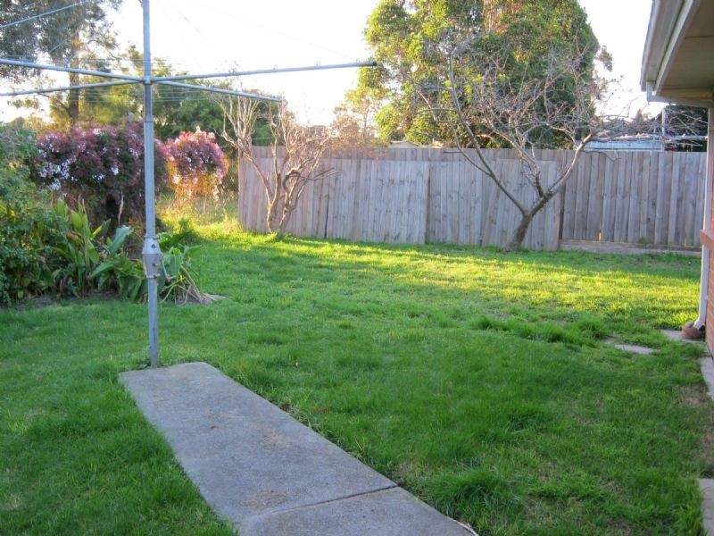 1/50 ELONERA ROAD, Noble Park North VIC 3174