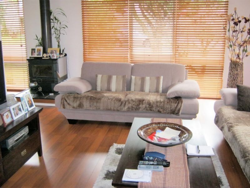 36 ESSEX PARK DVE, Endeavour Hills VIC 3802