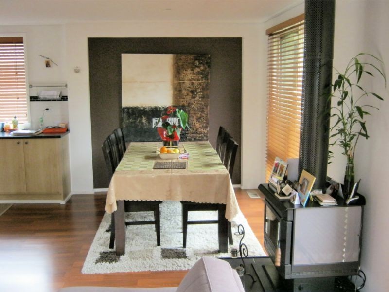 36 ESSEX PARK DVE, Endeavour Hills VIC 3802