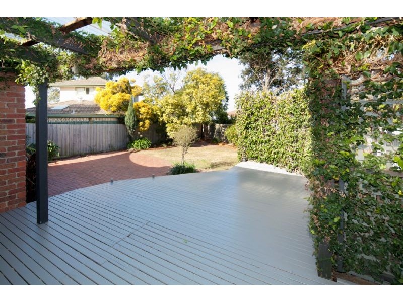 9 SEARLE CRT, Dandenong North VIC 3175