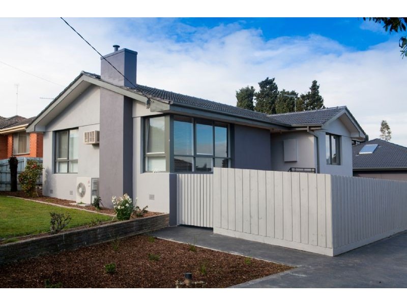 1/21 ALEXANDER STREET, Hallam VIC 3803