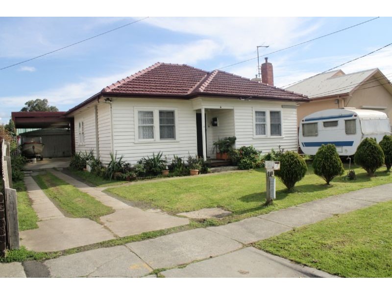 10 STANLEY ST, Dandenong VIC 3175