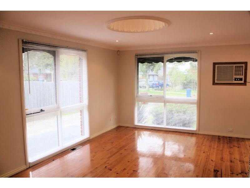 11 EPPALOCK COURT, Noble Park North VIC 3174