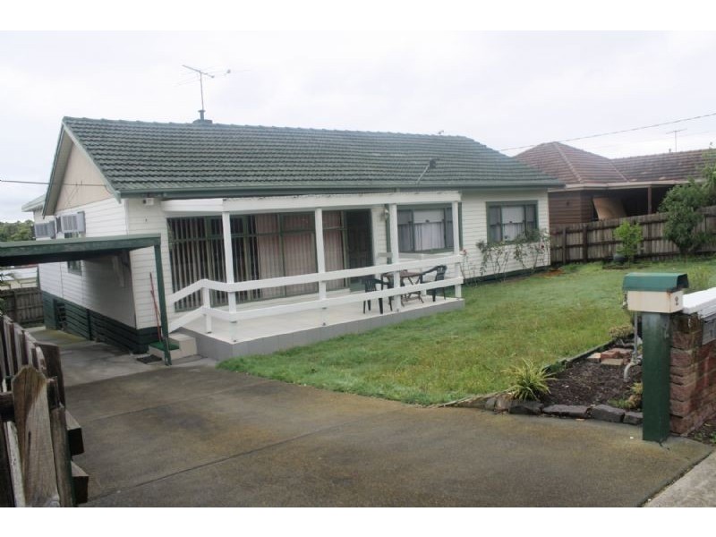 2 GOLDLANG ST, Dandenong VIC 3175