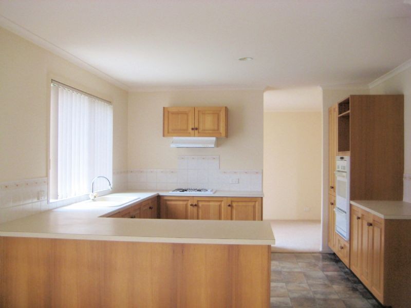 3 MATHESON COURT, Berwick VIC 3806