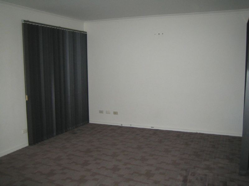 15 Amalfi Drive, Endeavour Hills VIC 3802