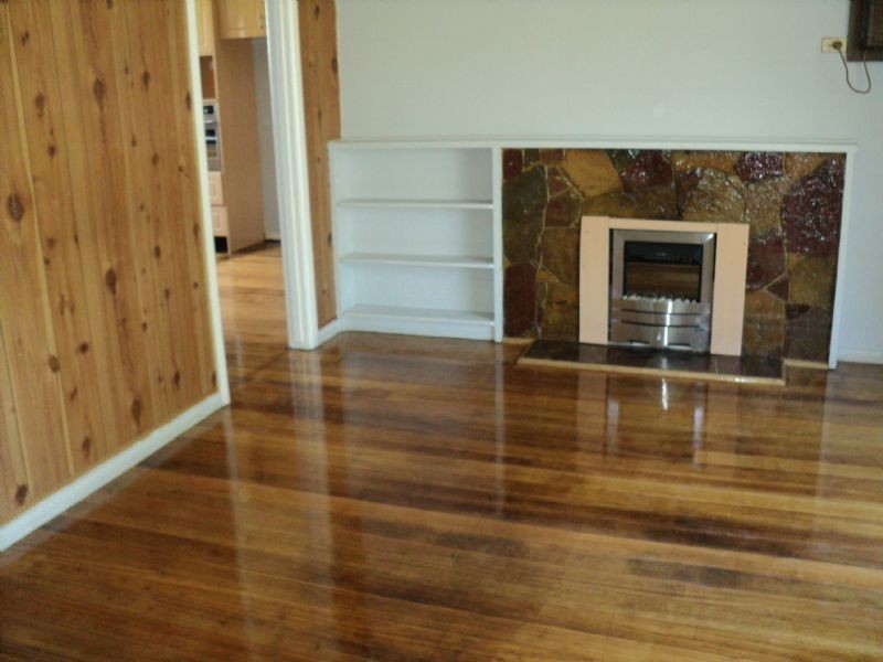 33 Waratah Drive, Dandenong North VIC 3175