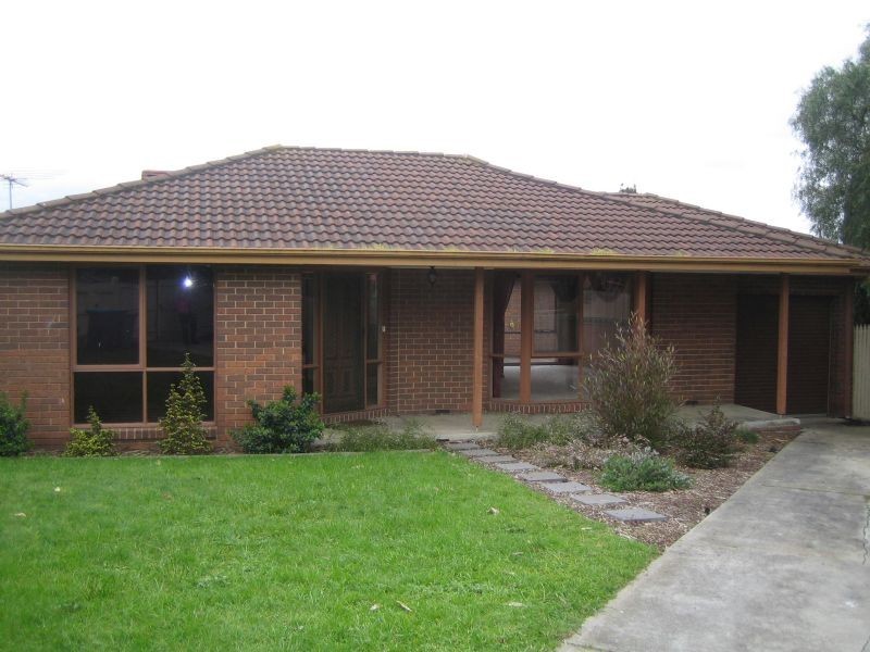 13 Bramley Court, Hallam VIC 3803