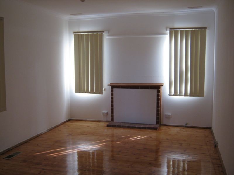 10 Jesson Crescent, Dandenong VIC 3175