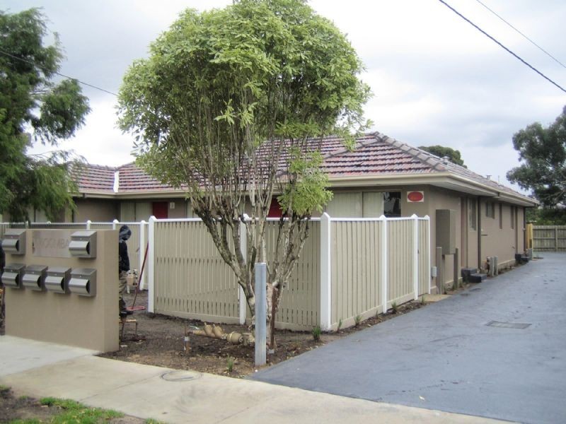 3&4/1 MOOMBA PDE, Dandenong VIC 3175