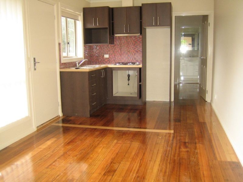3&4/1 MOOMBA PDE, Dandenong VIC 3175