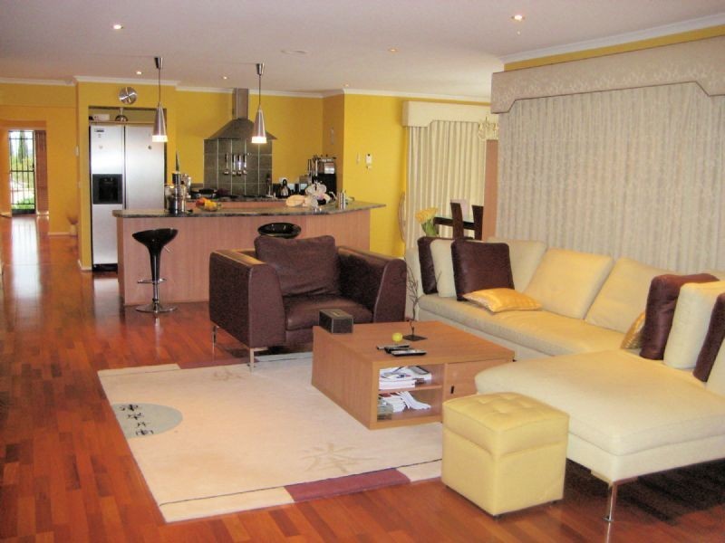 15 PEVENSEY DVE, Narre Warren South VIC 3805