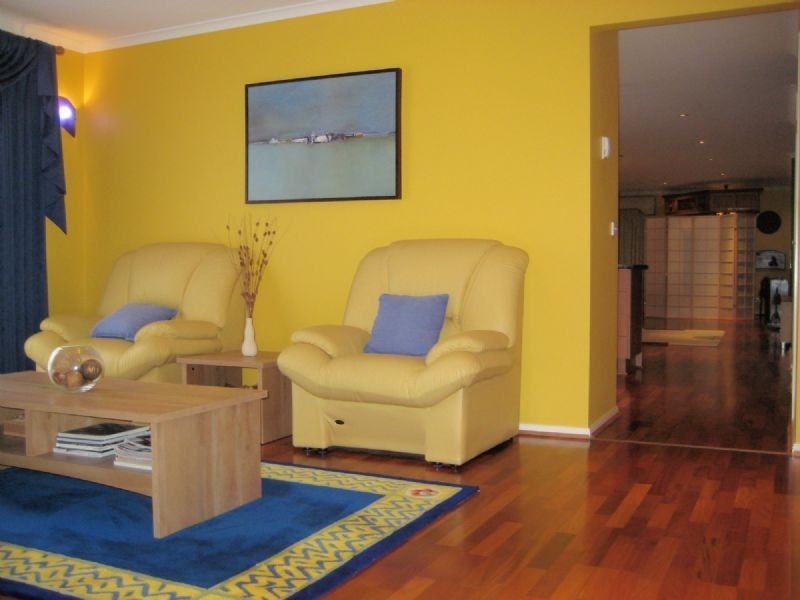 15 PEVENSEY DVE, Narre Warren South VIC 3805