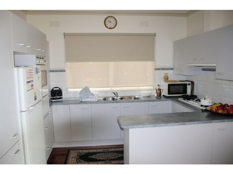 18 GRACE AVE, Dandenong VIC 3175