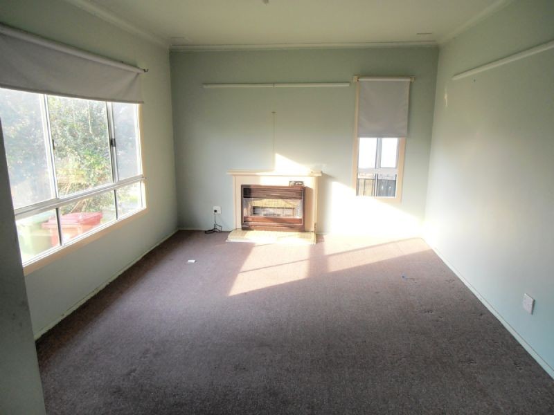 22 CURTIN CRES, Dandenong North VIC 3175