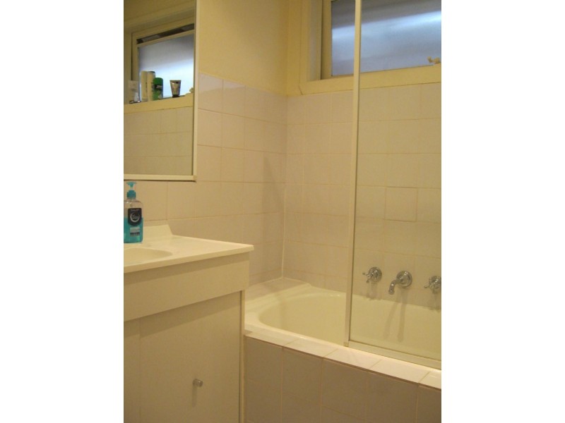 147 Outlook Drive, Dandenong North VIC 3175