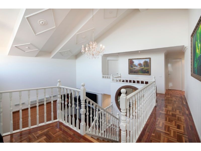 1 SHERWOOD CRESCENT, Dandenong North VIC 3175