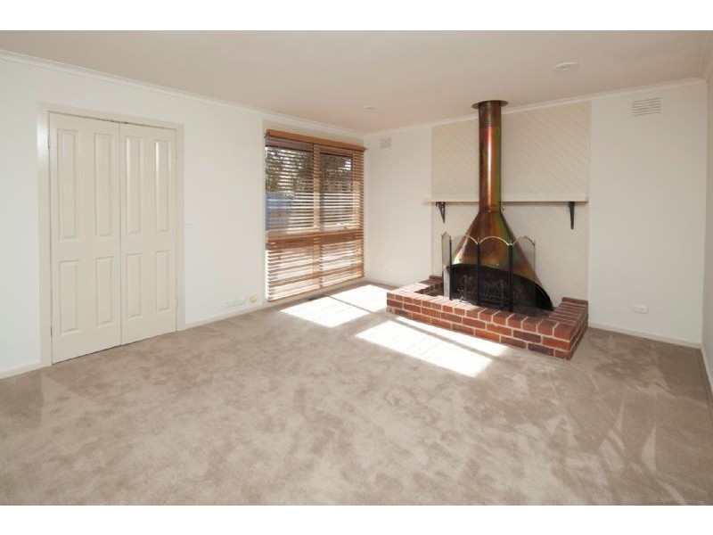 9 SEARLE COURT, Dandenong North VIC 3175