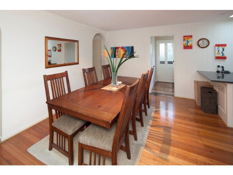 4 VALLEY COURT, Dandenong North VIC 3175