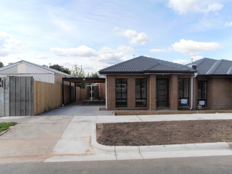 6 CARROLL AVE, Dandenong VIC 3175