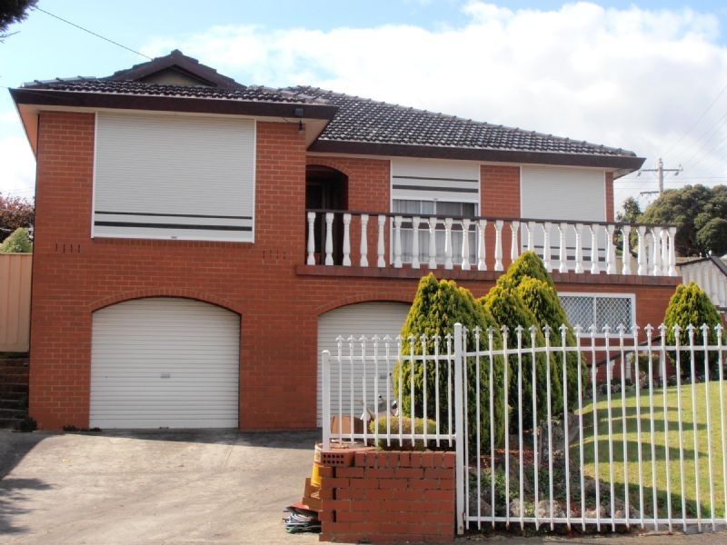 1 MARK COURT, Dandenong North VIC 3175