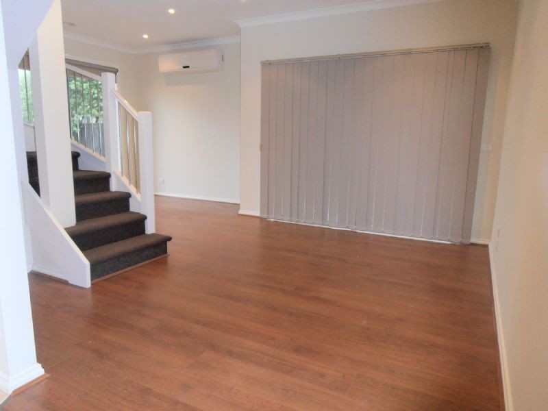 1/30 JONES RD, Dandenong VIC 3175