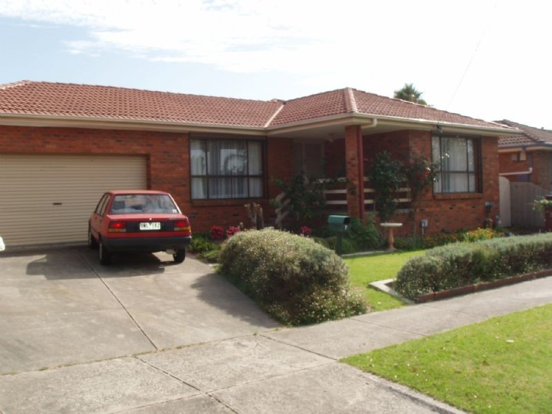7 FALKINER CRESCENT, Dandenong VIC 3175