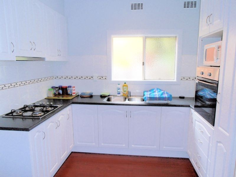 1/102 HERBERT ST, Dandenong VIC 3175