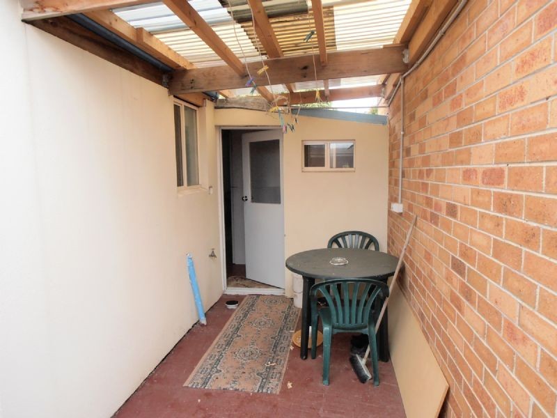 1/102 HERBERT ST, Dandenong VIC 3175