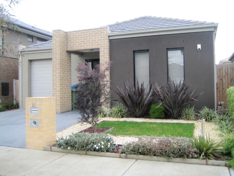 21 SEELY STREET, Dandenong South VIC 3175