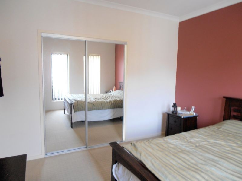 21 SEELY STREET, Dandenong South VIC 3175