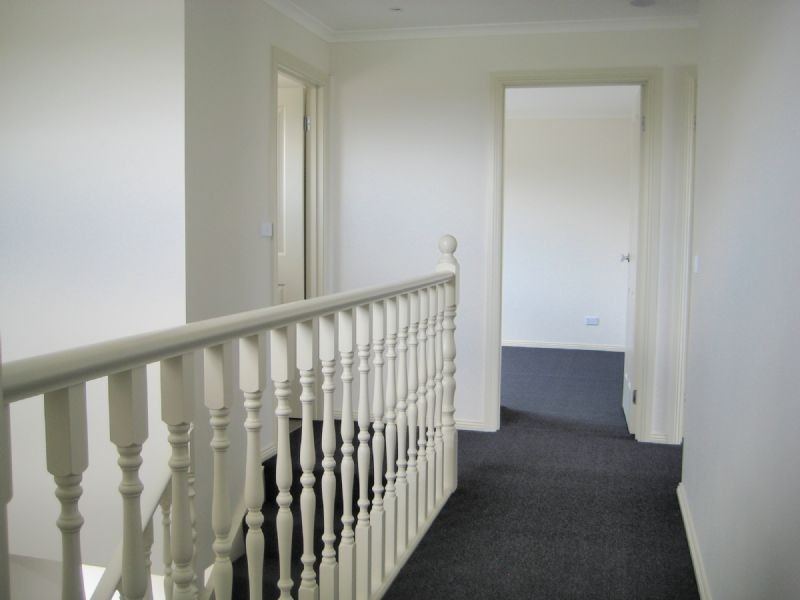 2/6 ABREHART ST, Eumemmerring VIC 3177