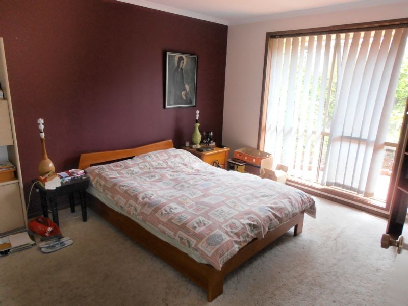 2/128 OUTLOOK DVE, Dandenong North VIC 3175