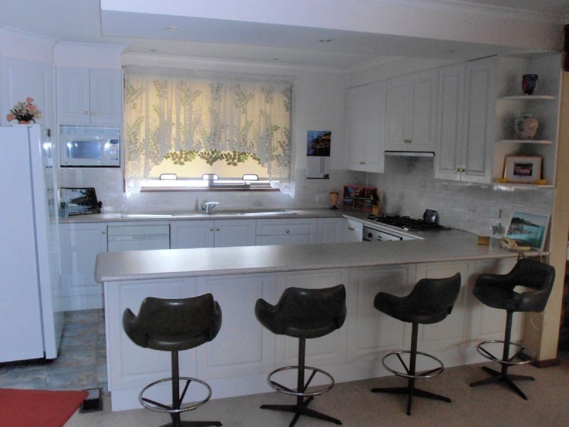 111 BRADY RD, Dandenong North VIC 3175